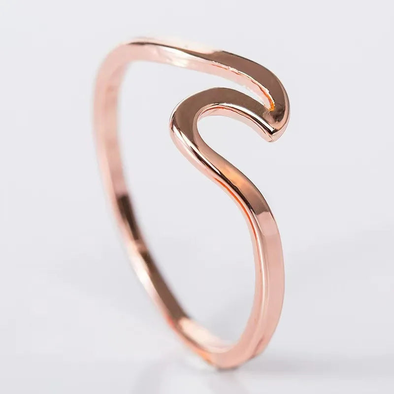 Twist Elegance Ring